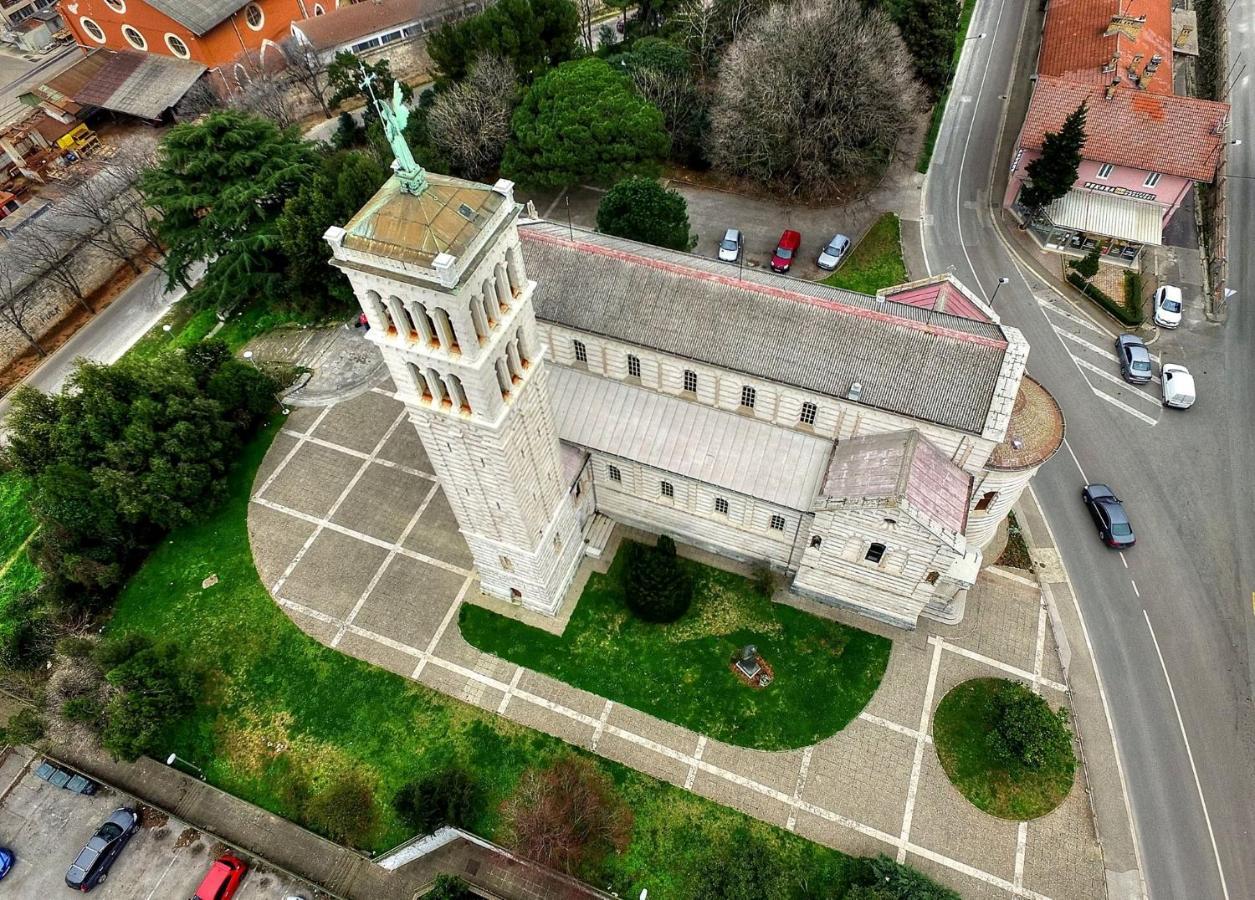 Caveromane Pula Exterior foto